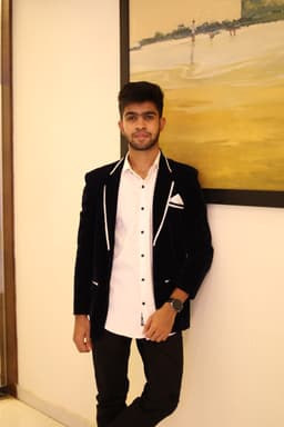 Ayan Chogle